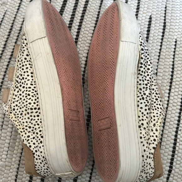 Shoes - Picture 8 of 14